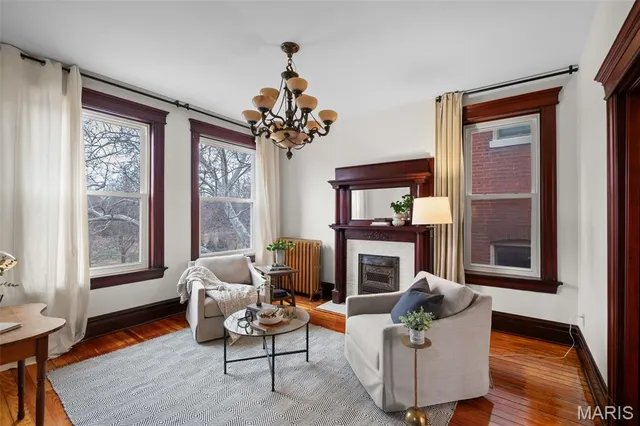 $599,000 | 3728 Arsenal Street, St. Louis, MO 63116