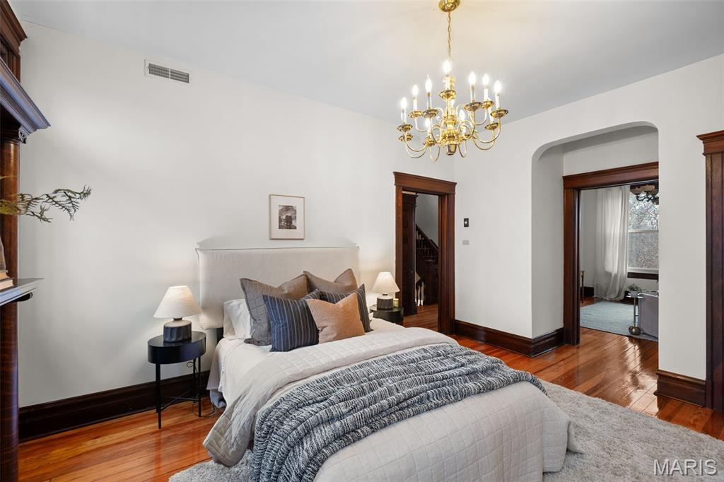 3728 Arsenal Street St. Louis, MO 63116 - Photo 19 of 38