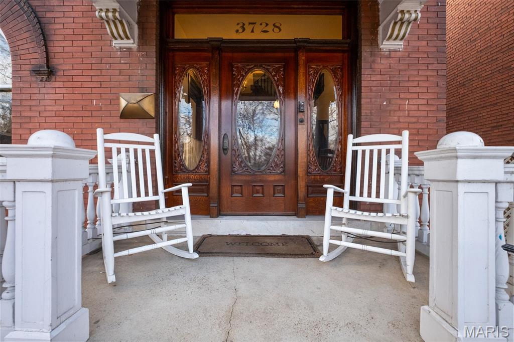 3728 Arsenal Street St. Louis, MO 63116 - Photo 2 of 38