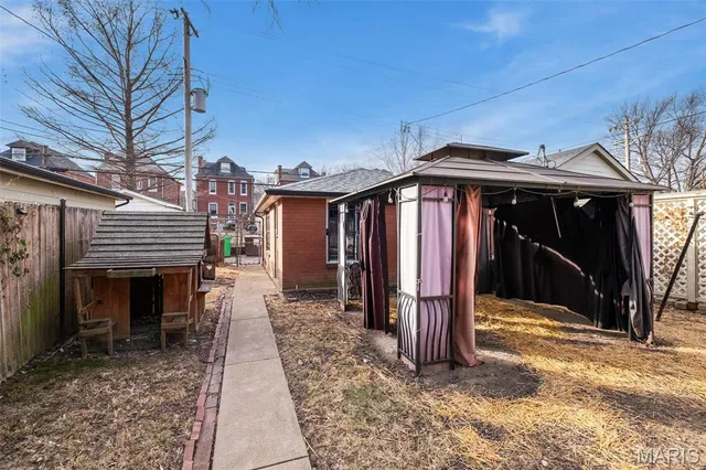 $599,000 | 3728 Arsenal Street, St. Louis, MO 63116