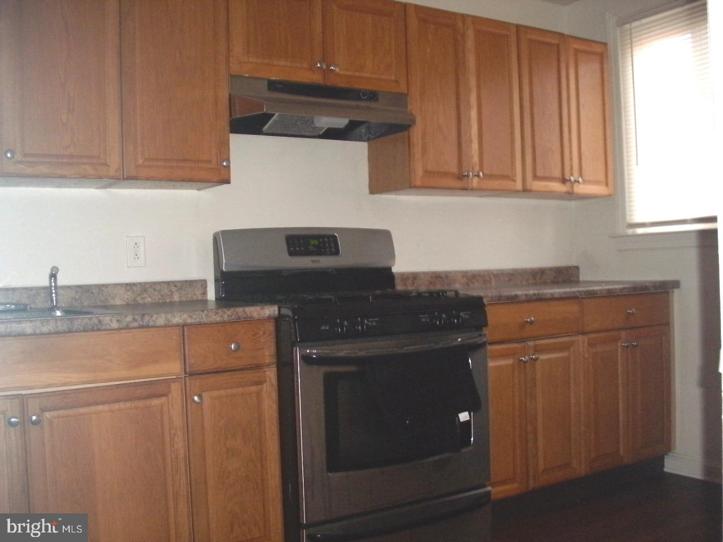 7914 Temple Road Philadelphia, PA 19150 - Photo 3 of 5 Kitchen