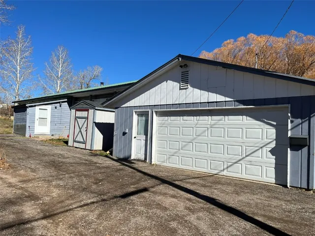 $295,000 | 314 East 1st Street, Oak Creek, CO 80467