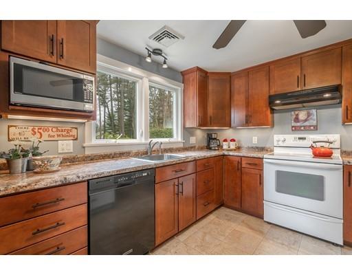 2 Stevens Street Chelmsford, MA 01824 - Photo 7 of 30