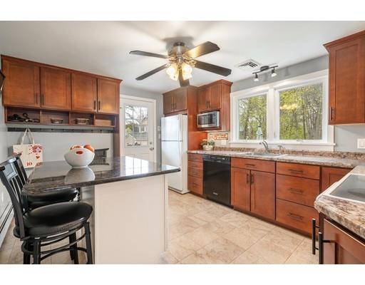 2 Stevens Street Chelmsford, MA 01824 - Photo 9 of 30