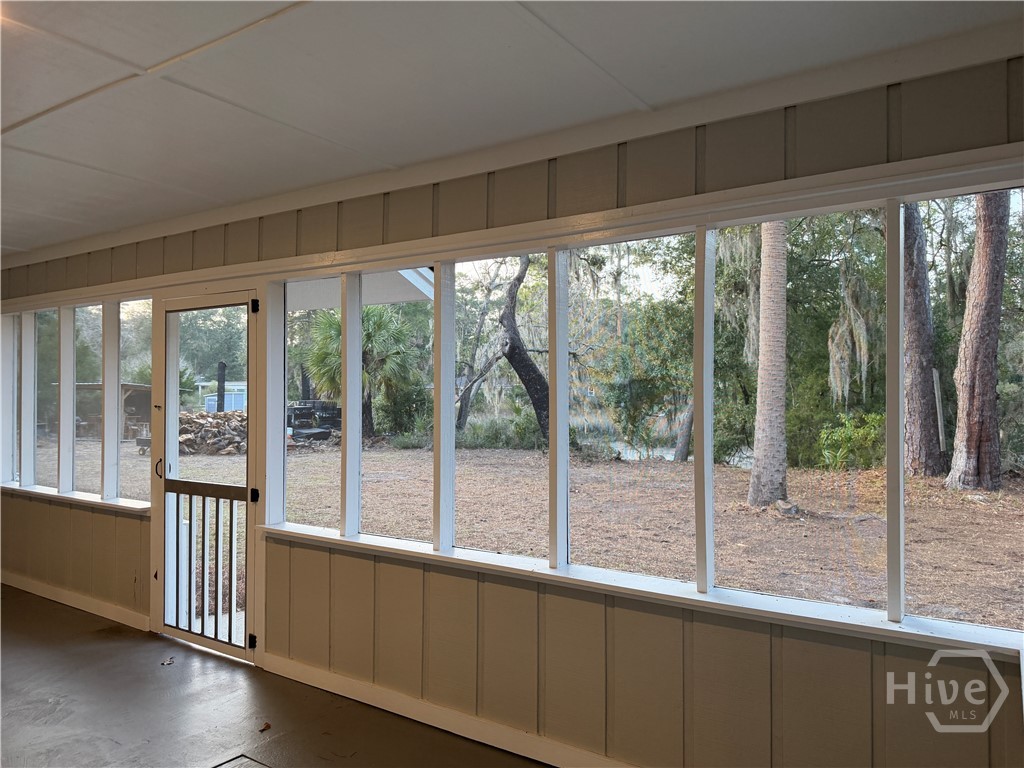 364 Island Road Savannah, GA 31406 - Photo 28 of 47