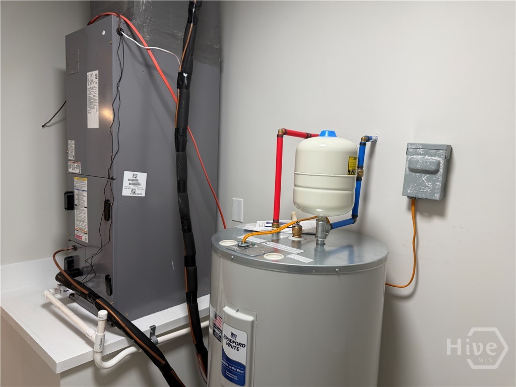 364 Island Road Savannah, GA 31406 - Photo 30 of 47