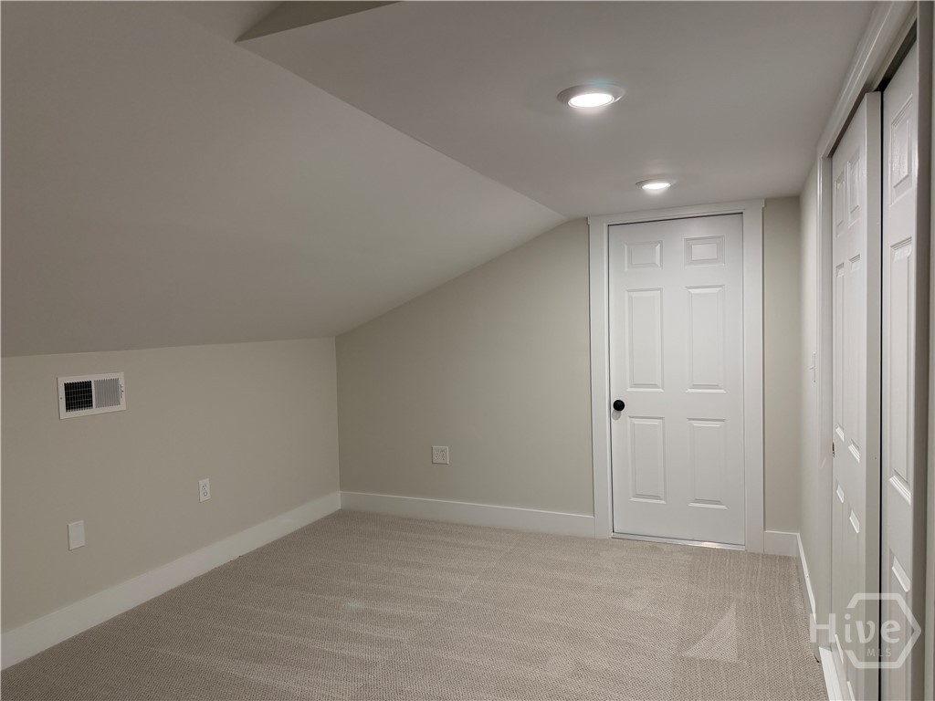 364 Island Road Savannah, GA 31406 - Photo 35 of 47