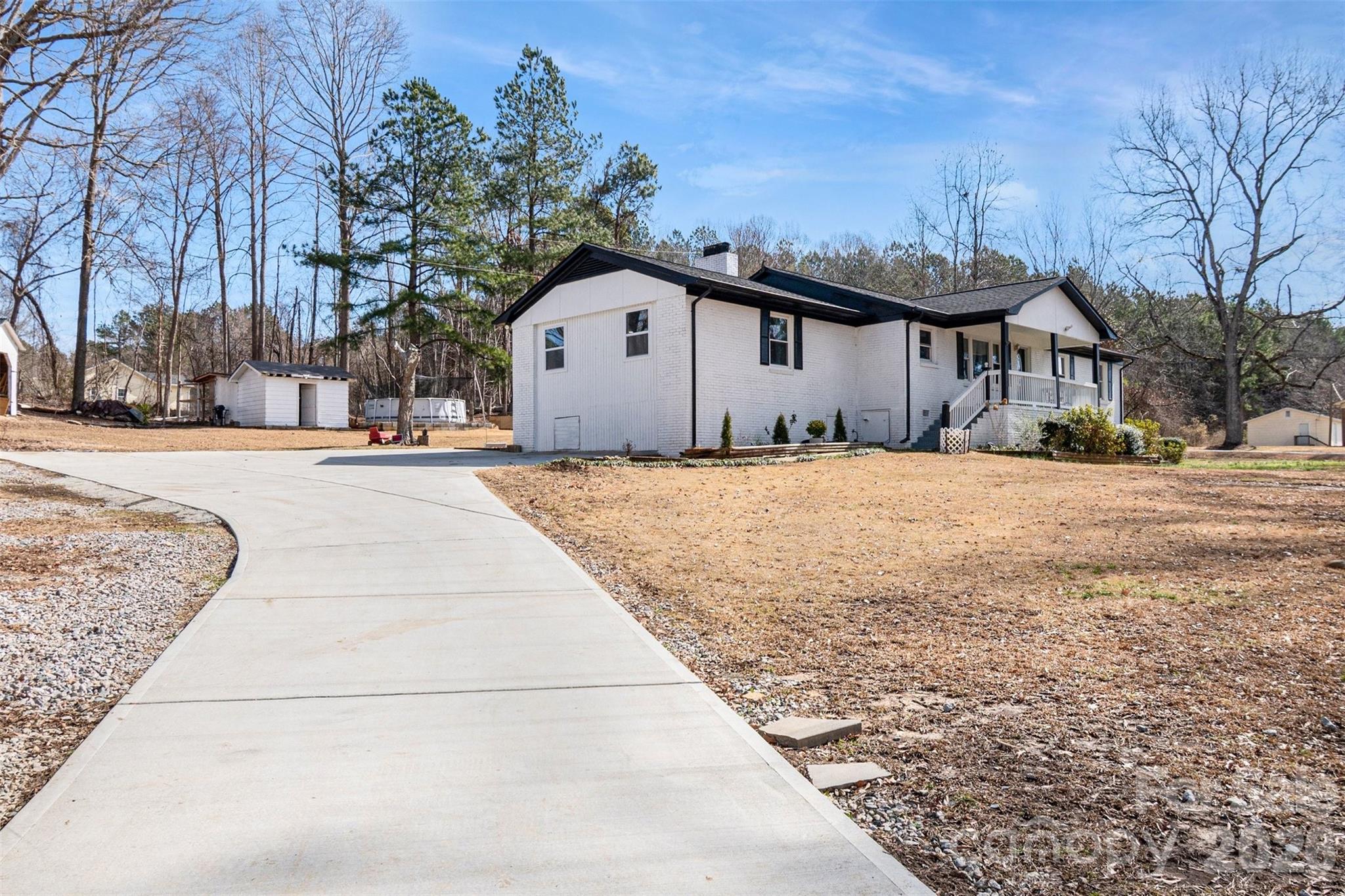 135 Old Gregory Lane Lancaster, SC 29720 - Photo 5 of 35
