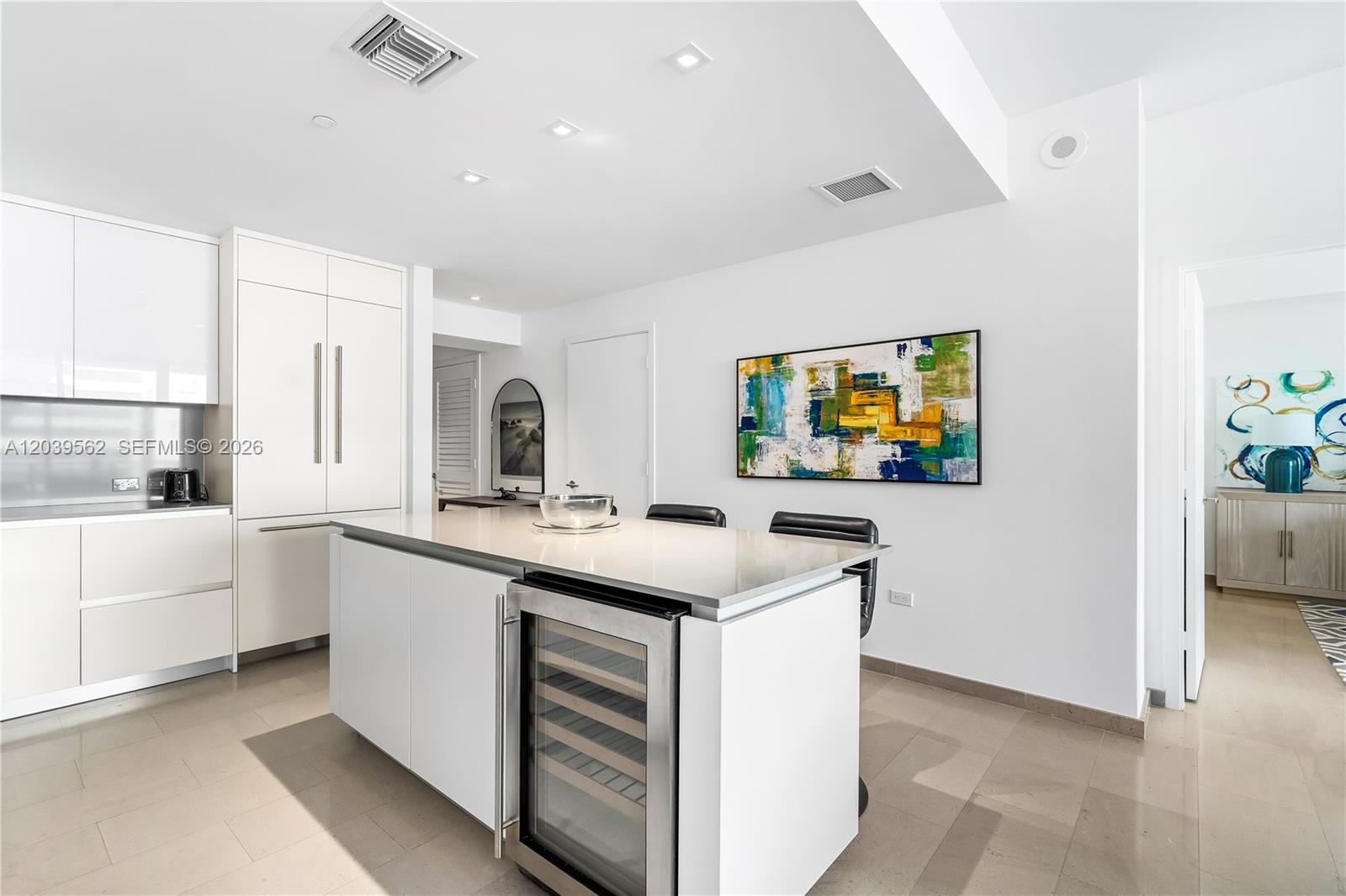 88 Southwest 7th Street, Unit 1006 Miami, FL 33130 - Photo 4 of 49