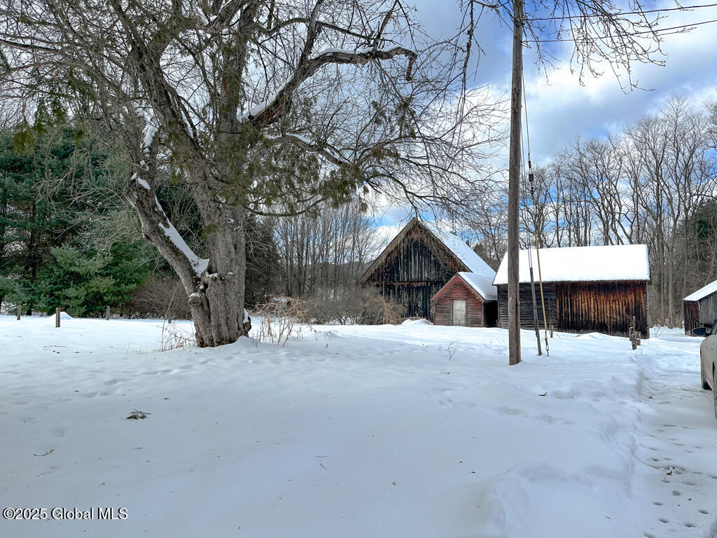 1849 Ridge Road Queensbury, NY 12804 - Photo 3 of 84 IMG_8640