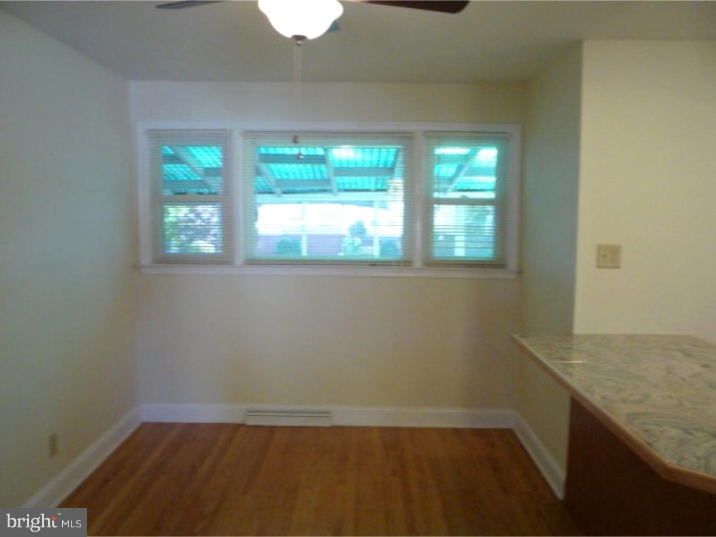 412 County Avenue Maple Shade, NJ 08052 - Photo 4 of 21 Dining Room