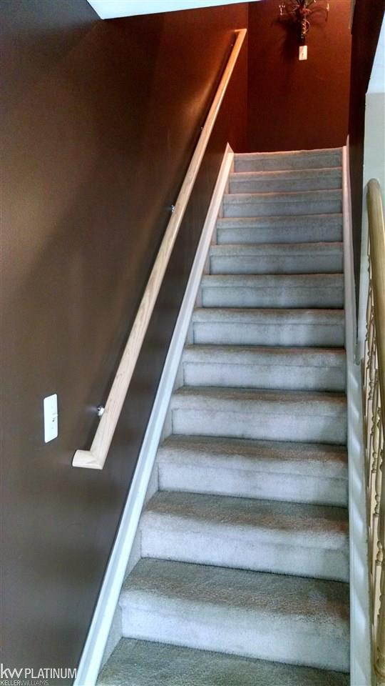 50564 Maurice Road New Baltimore, MI 48047 - Photo 20 of 46 Stairway Leading to Bedro