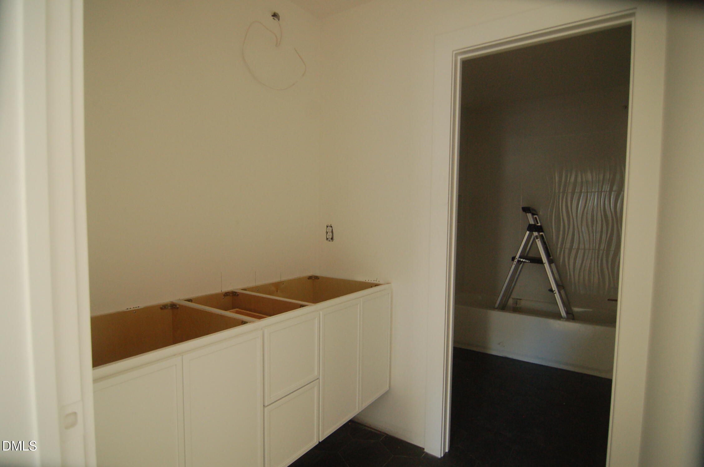 4109 Stonewall Drive Raleigh, NC 27604 - Photo 11 of 45 DSC_6639