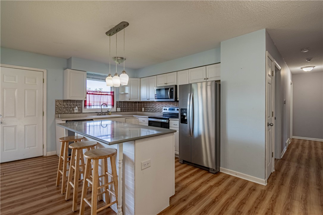 245 Dover Drive Decatur, IL 62521 - Photo 6 of 23