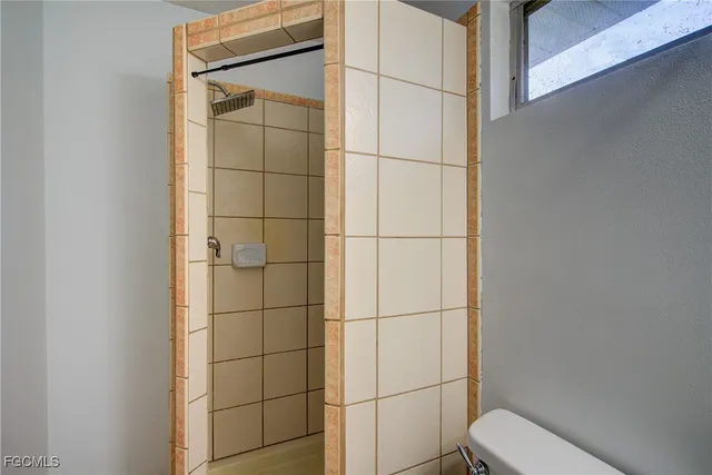a bathroom with a toilet