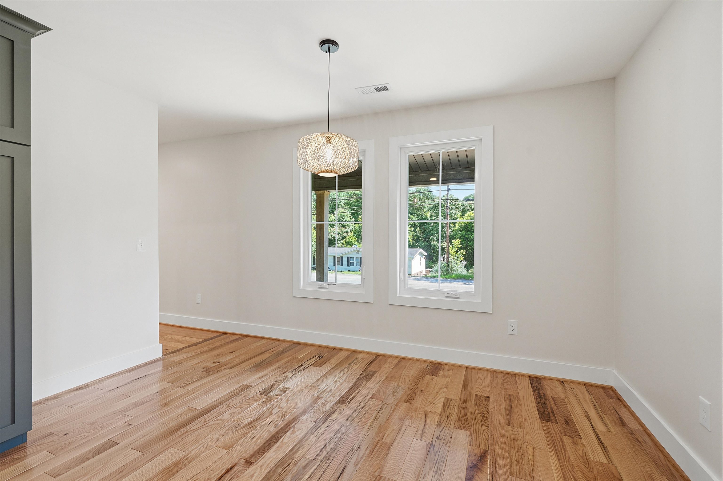 70 East Main Street Inman, SC 29349 - Photo 6 of 32