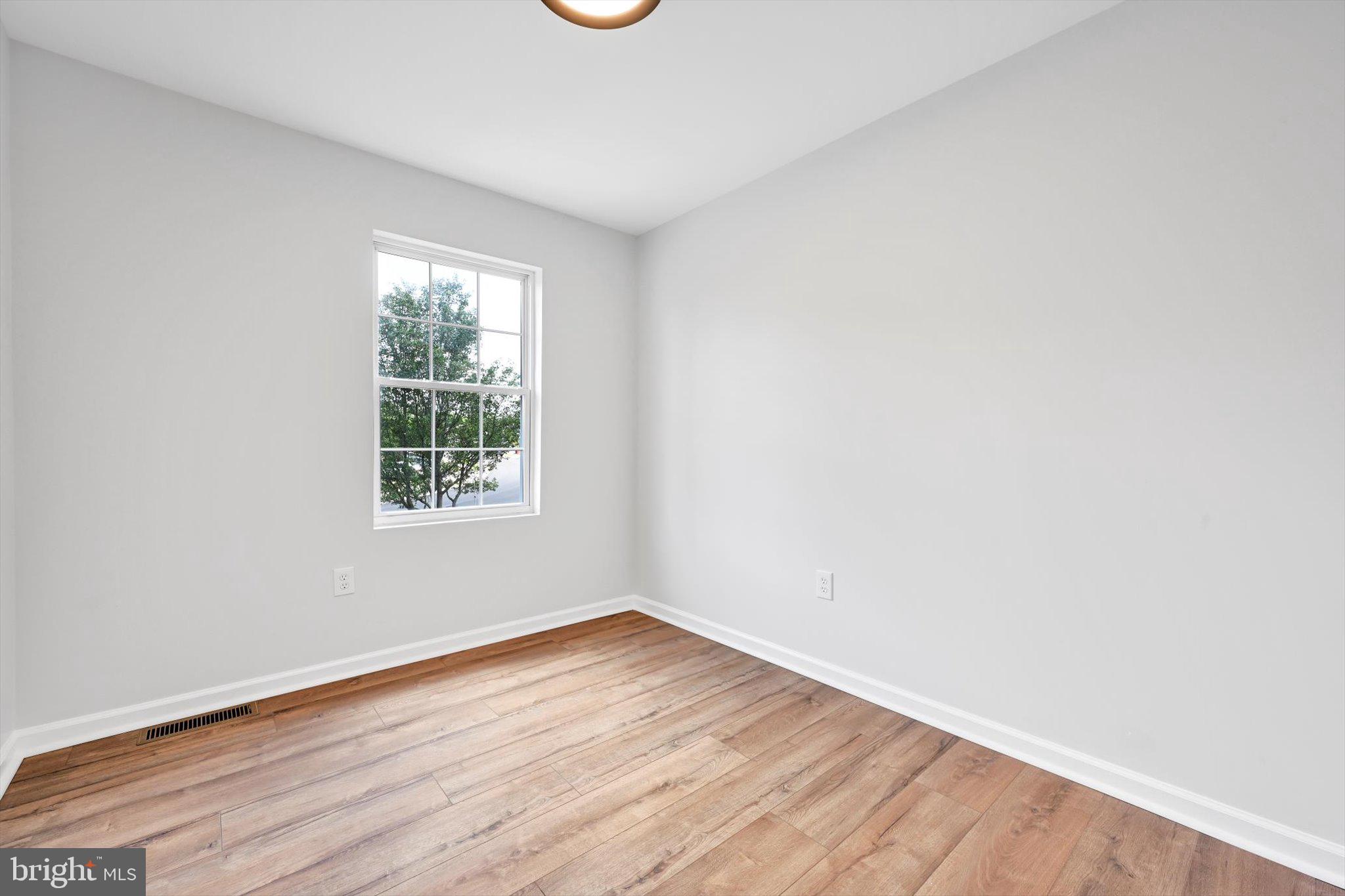 382 Crosswinds Drive Lititz, PA 17543 - Photo 17 of 31