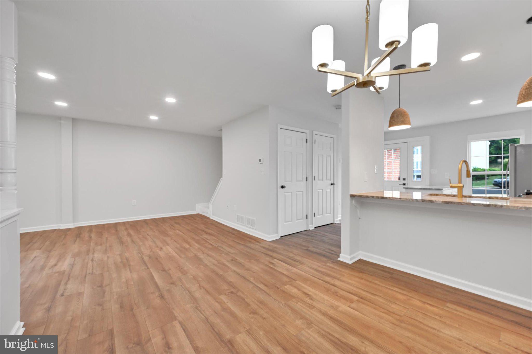 382 Crosswinds Drive Lititz, PA 17543 - Photo 9 of 31