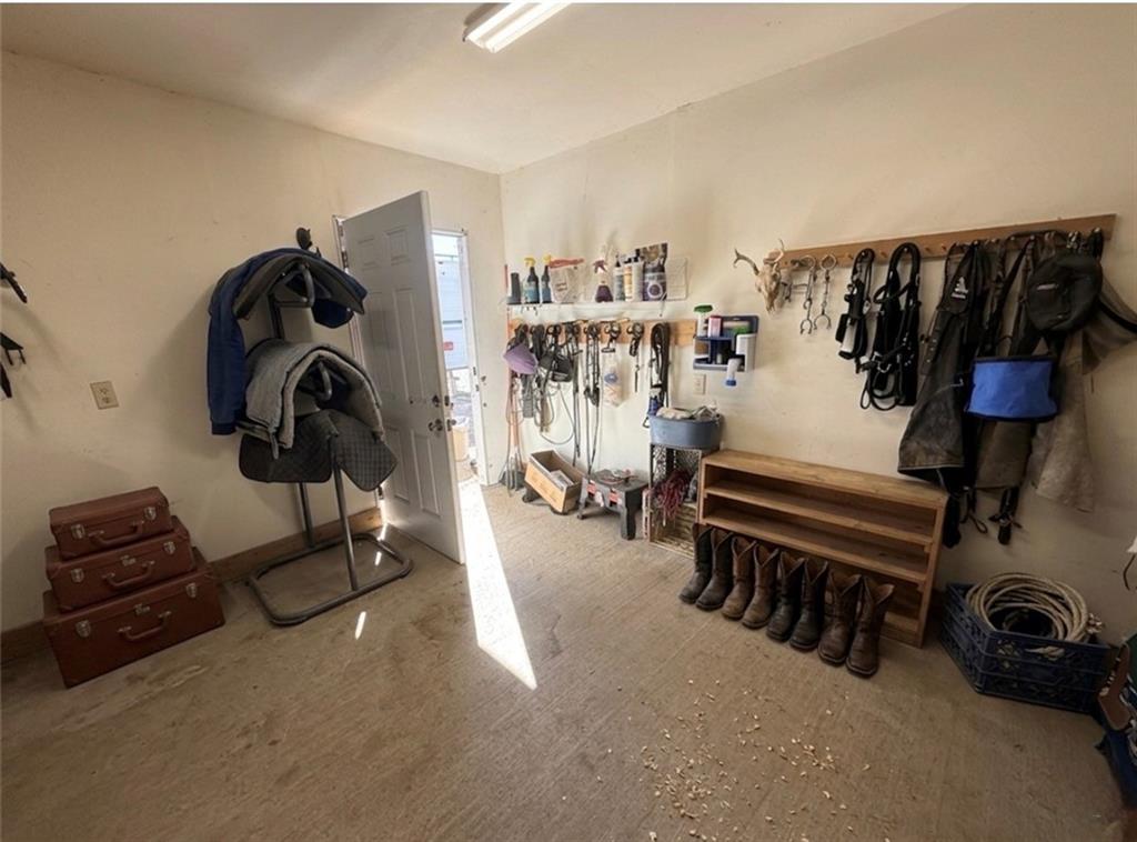 26550-26552 Waverly Road Paola, KS 66071 - Photo 9 of 16