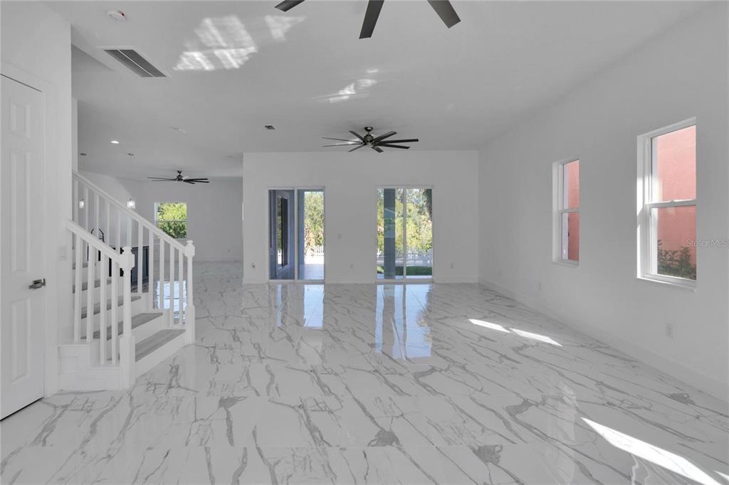 6516 Simone Shores Circle Apollo Beach, FL 33572 - Photo 13 of 19