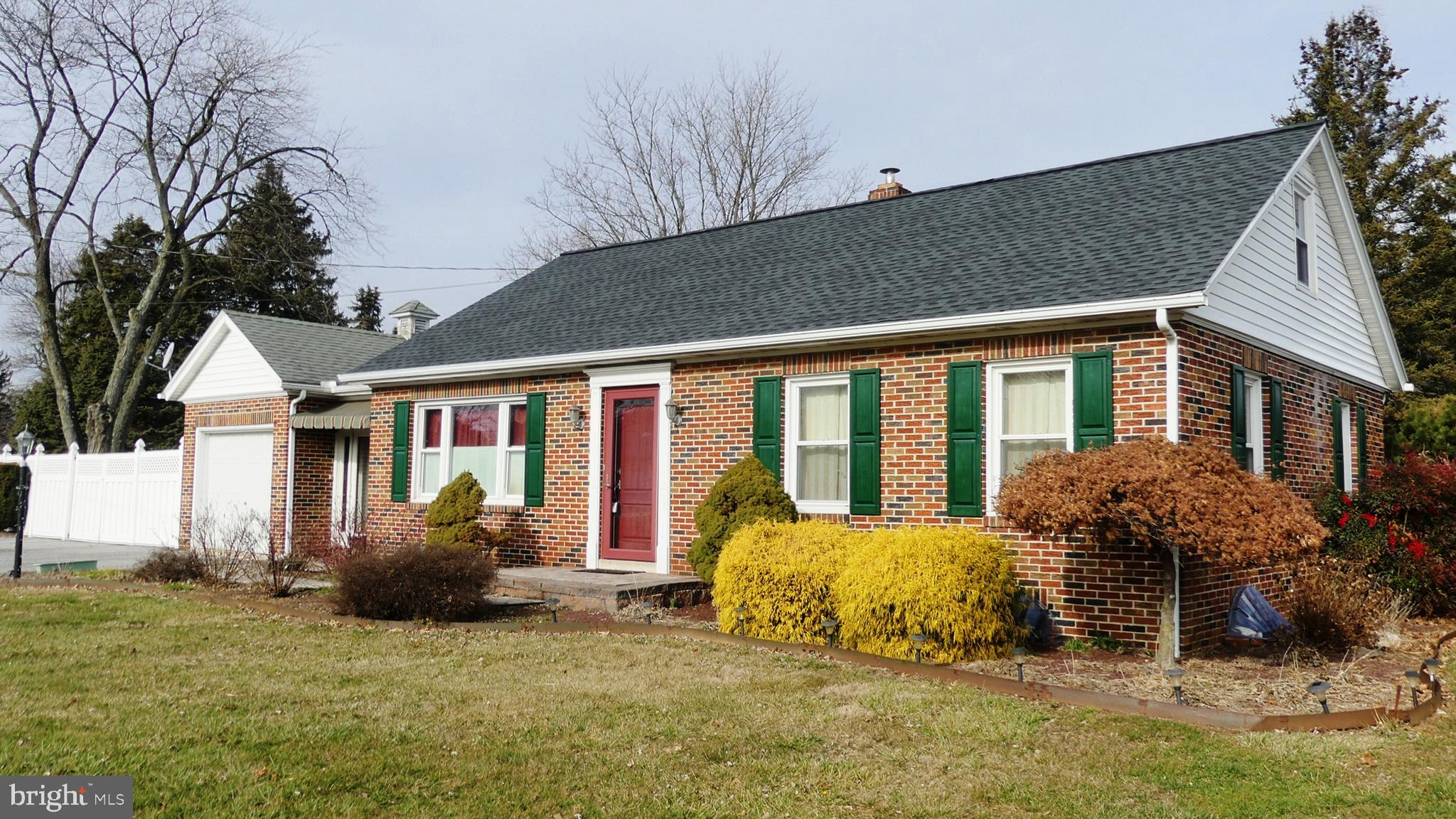 851 Cape Horn Road York, PA 17402 - Photo 1 of 56 Gallery Image 1