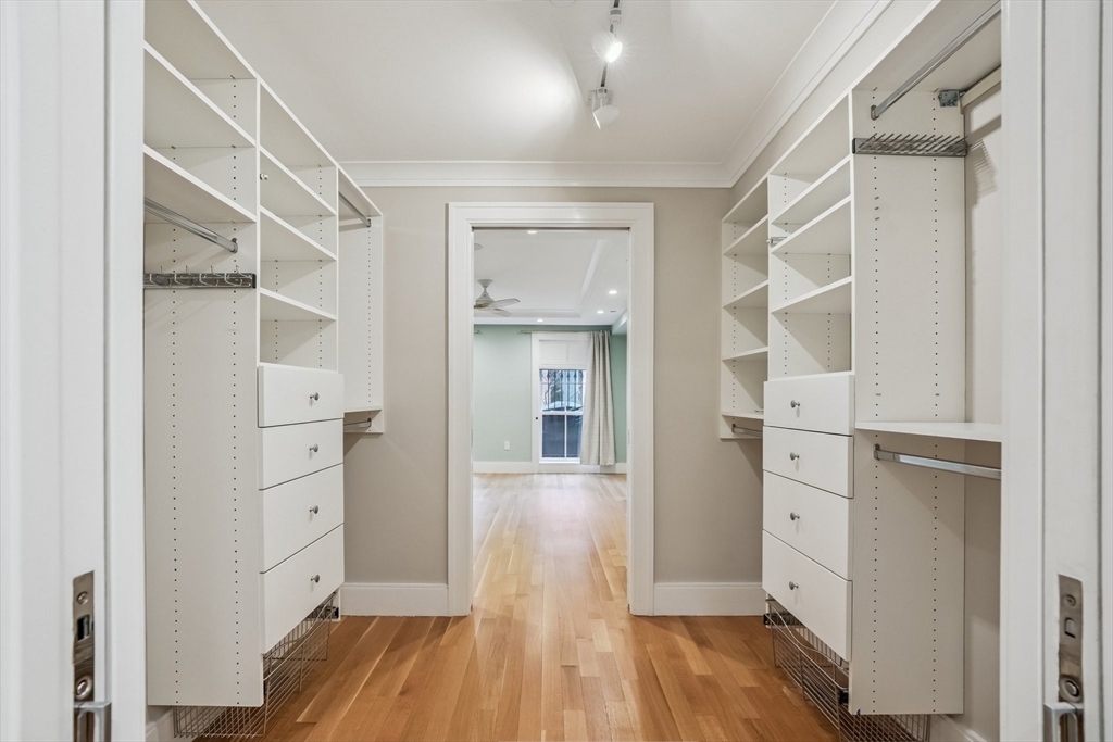 196 West Springfield Street, Unit 1 Boston, MA 02118 - Photo 16 of 31