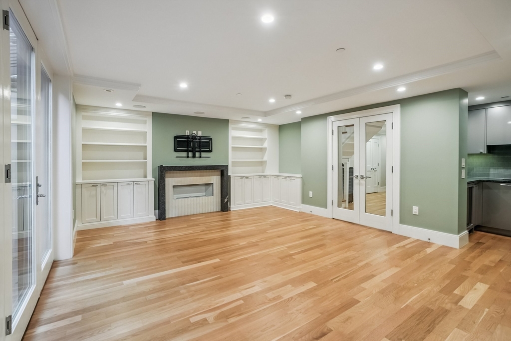 196 West Springfield Street, Unit 1 Boston, MA 02118 - Photo 19 of 31