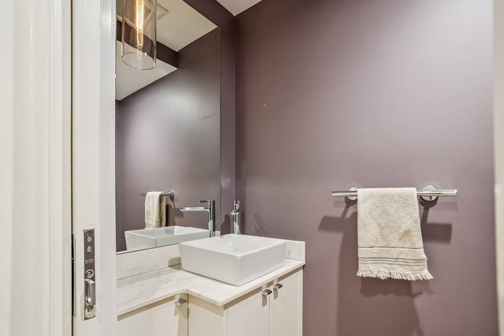 196 West Springfield Street, Unit 1 Boston, MA 02118 - Photo 24 of 31