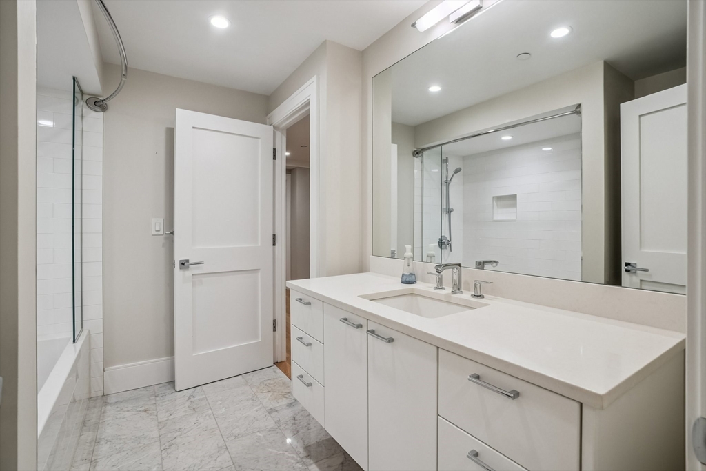 196 West Springfield Street, Unit 1 Boston, MA 02118 - Photo 25 of 31