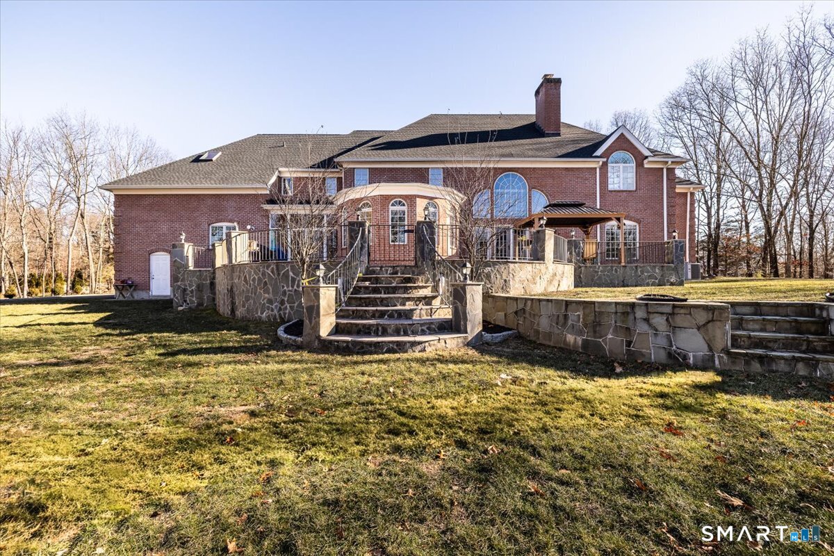 8 Nod Hill Road Oxford, CT 06478 - Photo 32 of 40