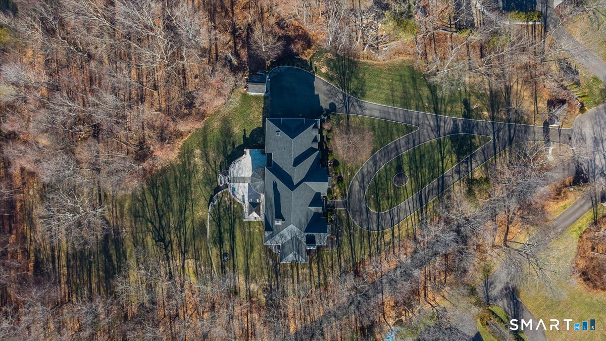 8 Nod Hill Road Oxford, CT 06478 - Photo 37 of 40