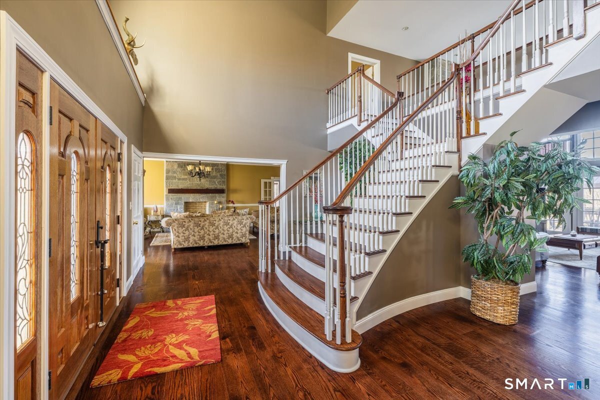 8 Nod Hill Road Oxford, CT 06478 - Photo 5 of 40