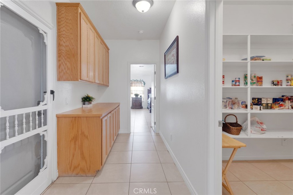 8482 Tumbleweed Road Phelan, CA 92371 - Photo 27 of 61