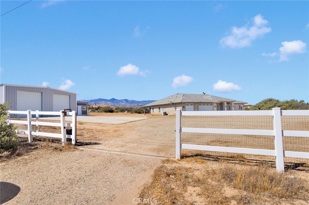 8482 Tumbleweed Road Phelan, CA 92371 - Photo 52 of 61