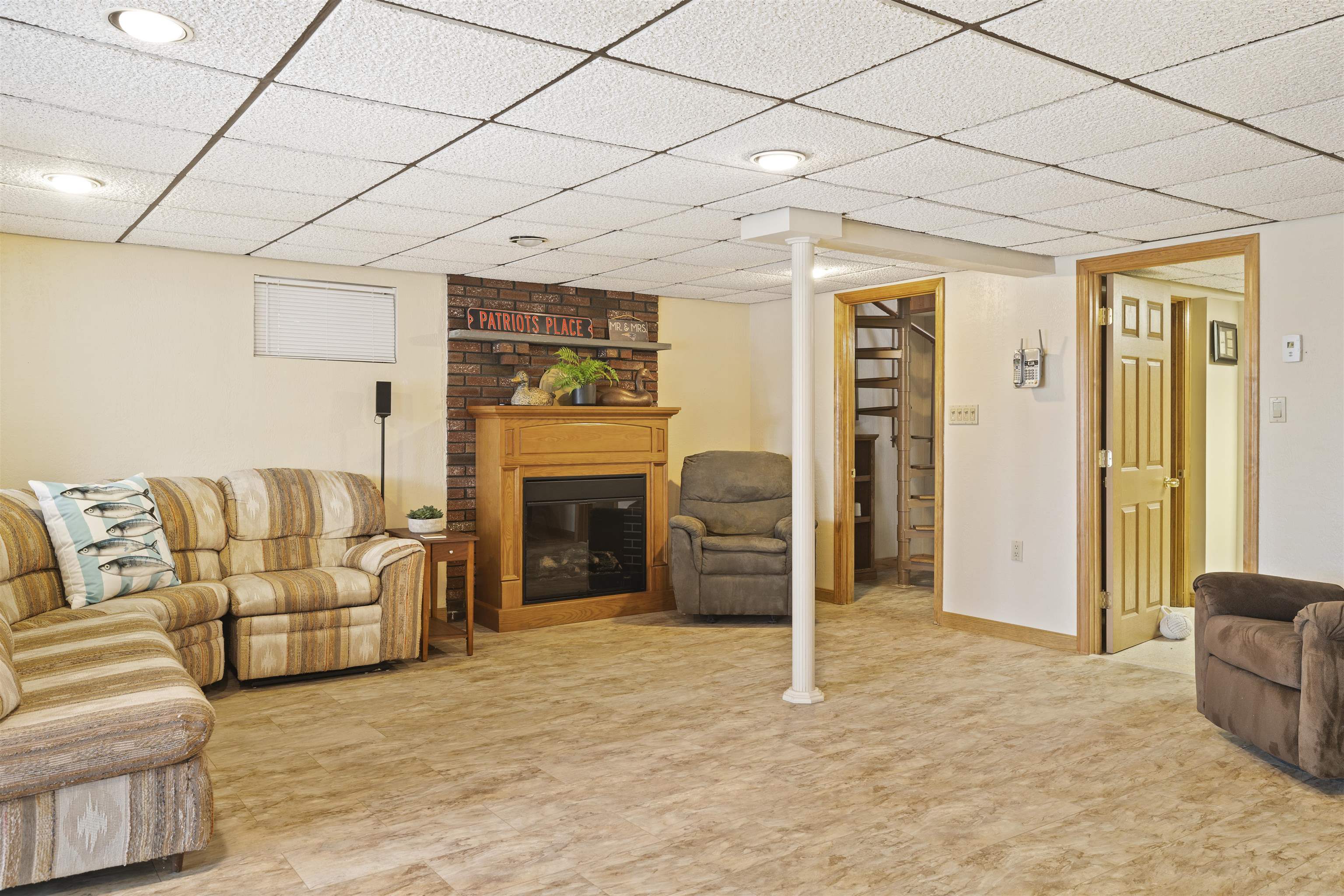 15 Bailey Shore Road Hampstead, NH 03841 - Photo 24 of 40