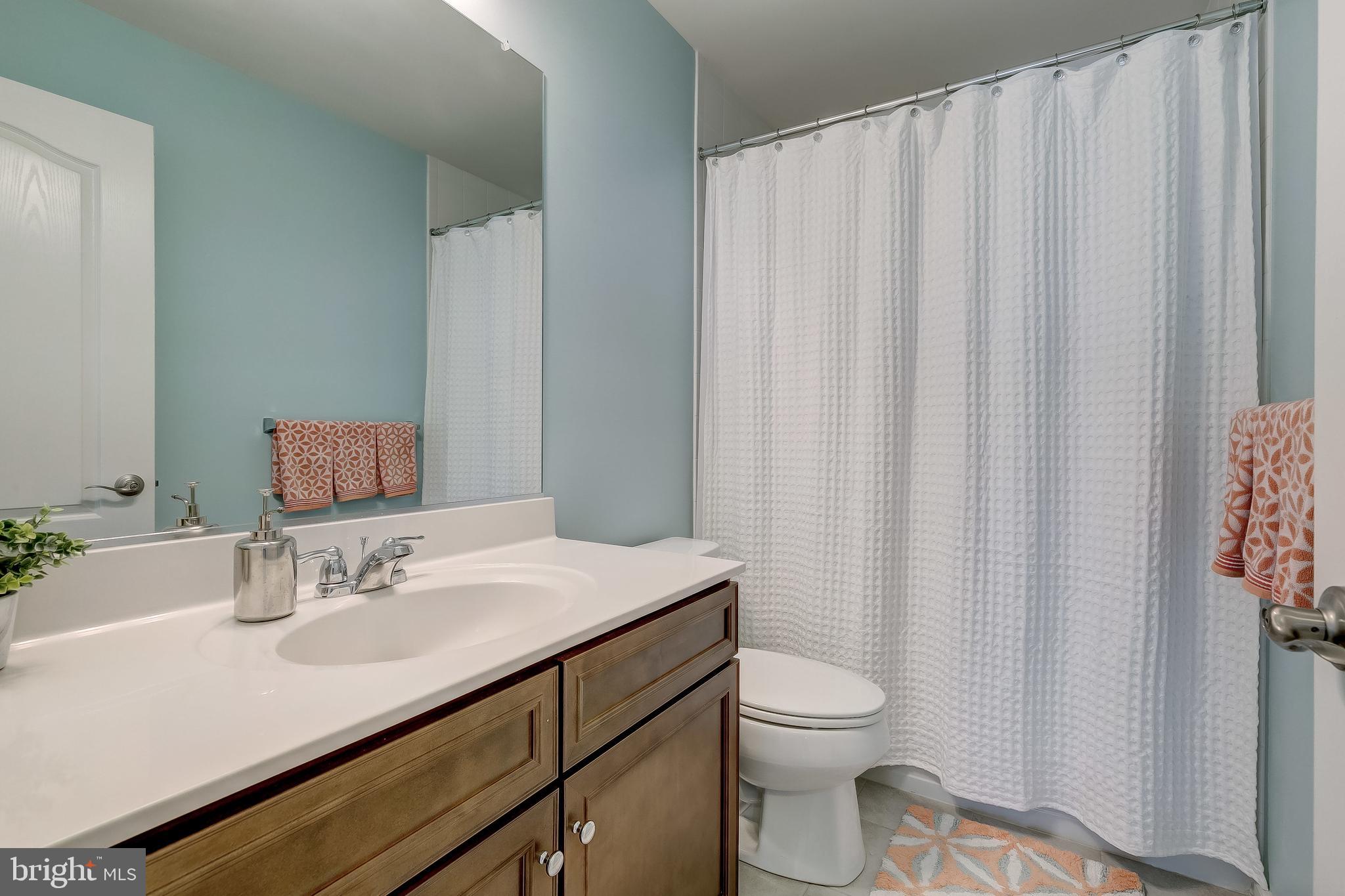 912 Morgan Run Road Baltimore, MD 21220 - Photo 27 of 37 Second Floor Full Bath