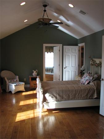 31 Hall Road Webster, MA 01570 - Photo 14 of 28 Gallery Image 14