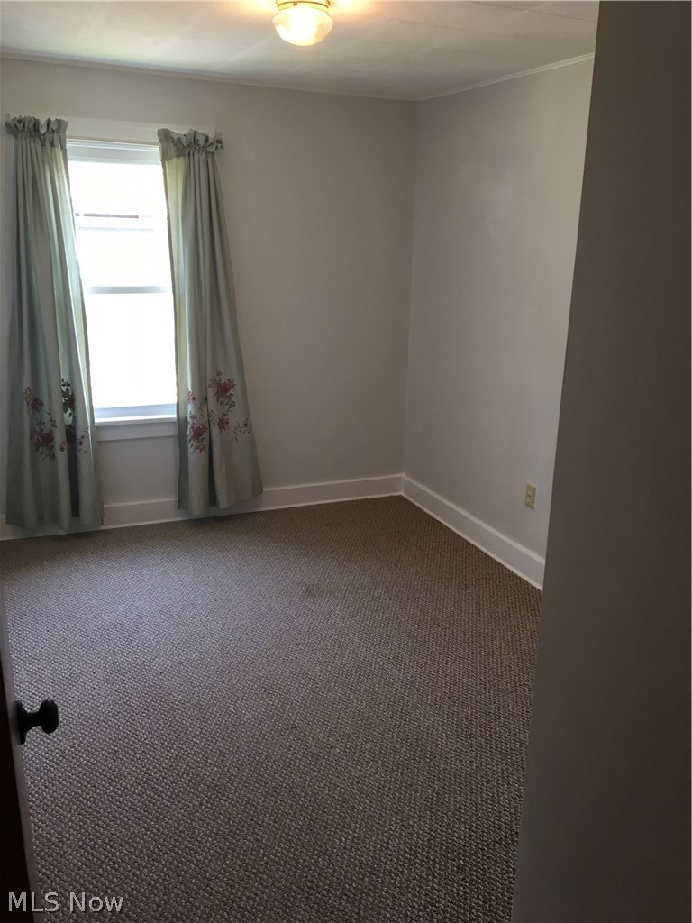 1652 Manchester Road Akron, OH 44314 - Photo 13 of 16 Gallery Image 13