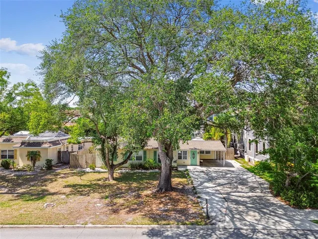 $565,000 | 4417 West El Prado Boulevard, Tampa, FL 33629