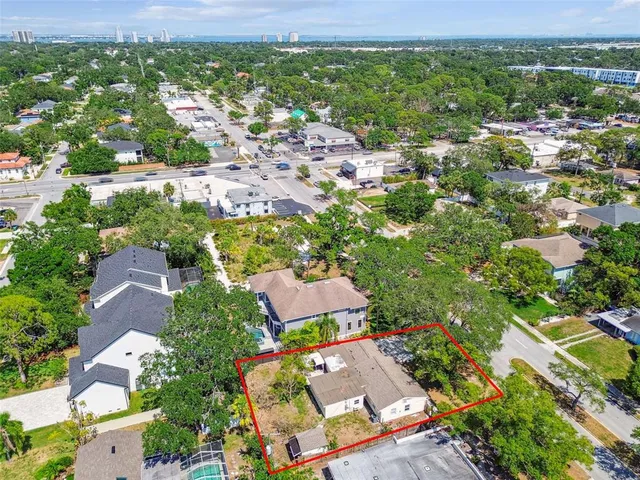 $565,000 | 4417 West El Prado Boulevard, Tampa, FL 33629