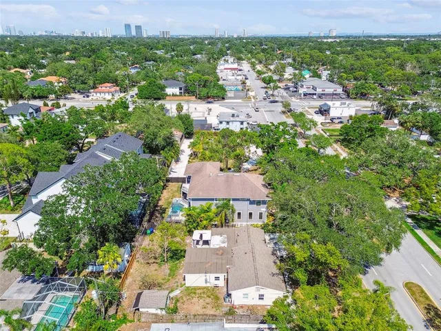 $565,000 | 4417 West El Prado Boulevard, Tampa, FL 33629