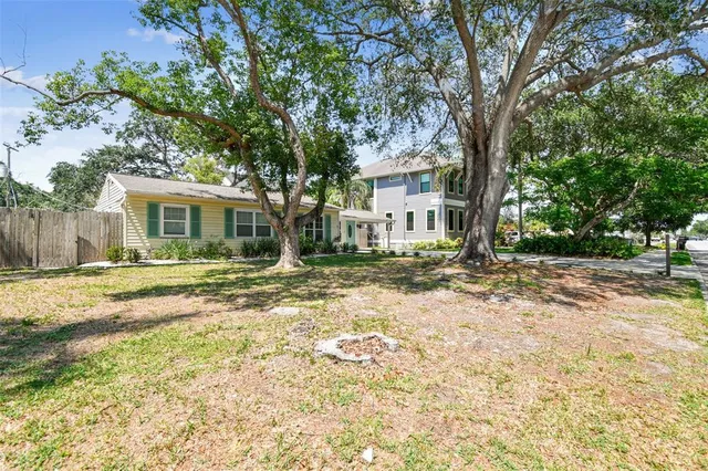 $565,000 | 4417 West El Prado Boulevard, Tampa, FL 33629