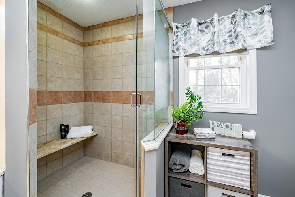 23 Delaware Avenue Springfield, MA 01119 - Photo 28 of 42