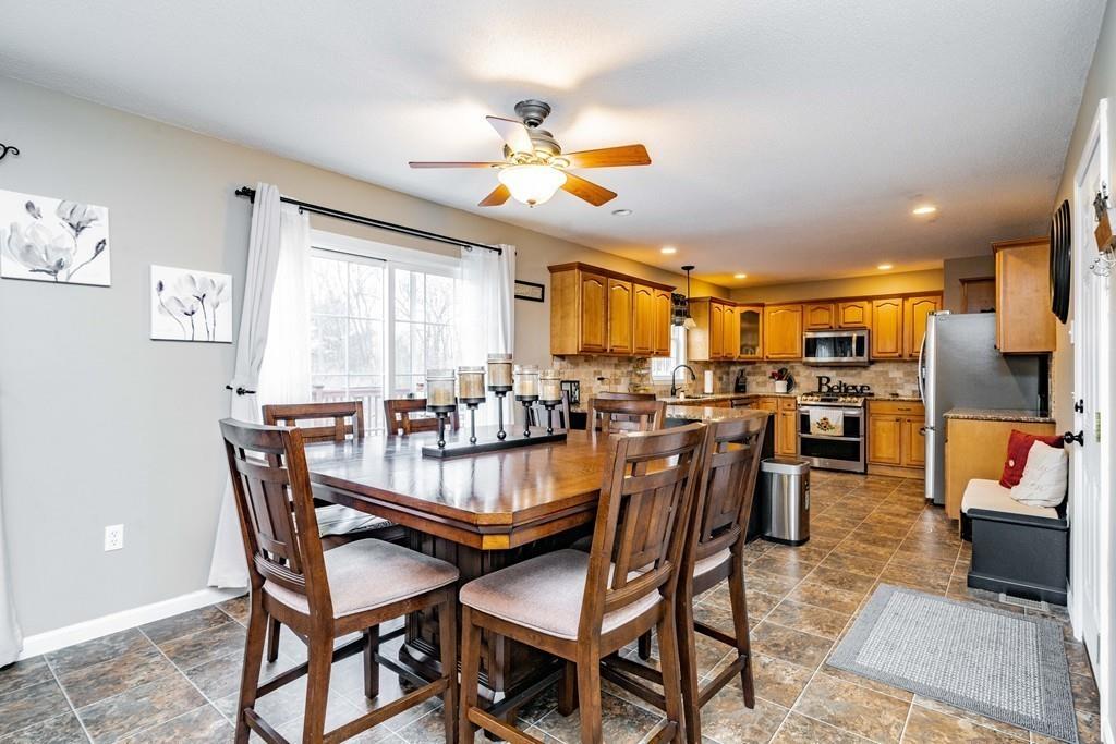23 Delaware Avenue Springfield, MA 01119 - Photo 10 of 42