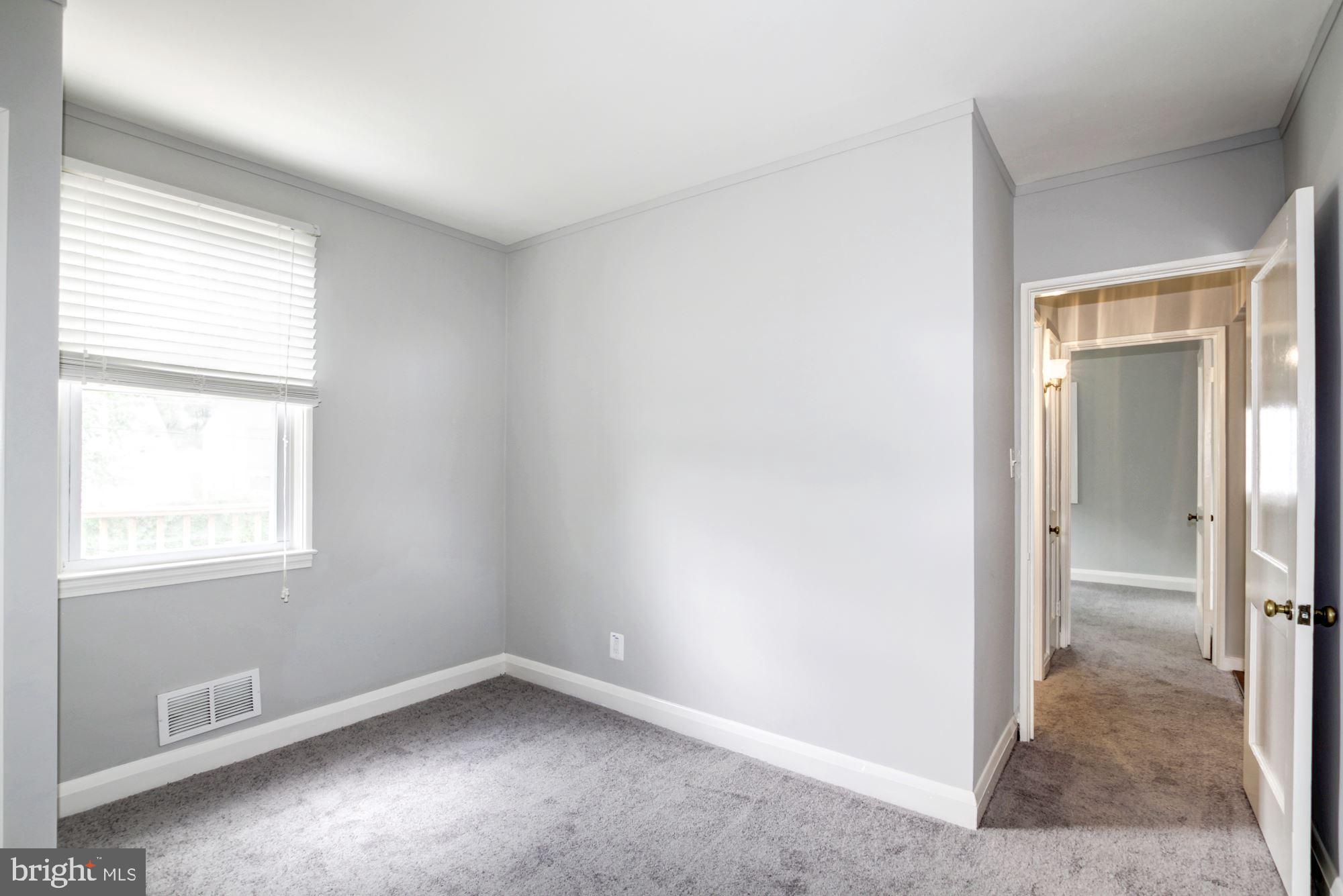 2521 Wendover Road Baltimore, MD 21234 - Photo 7 of 27