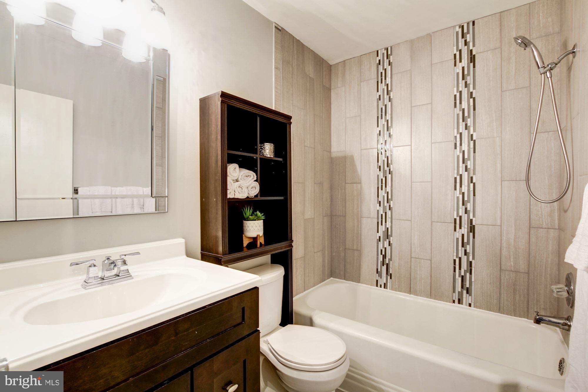 2521 Wendover Road Baltimore, MD 21234 - Photo 8 of 27