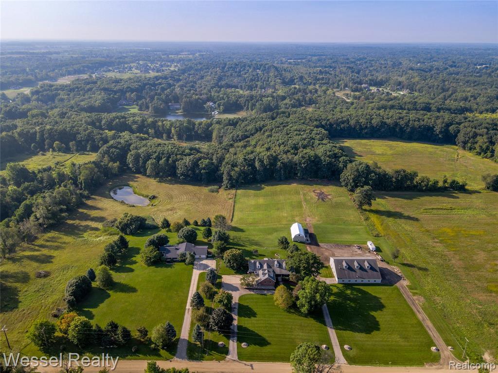 2990 Taft Road Romeo, MI 48065 - Photo 3 of 82 Gallery Image 3