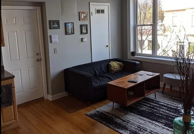 4363 North Lincoln Avenue Chicago, IL 60618 - Photo 17 of 34 a living room with furniture and a window