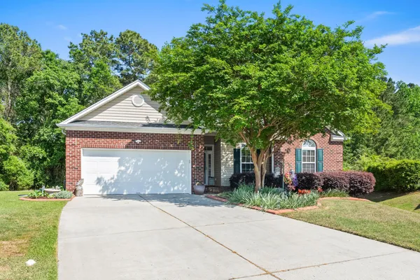 $437,200 | 17 Passion Flower Court, Murrells Inlet, SC 29576