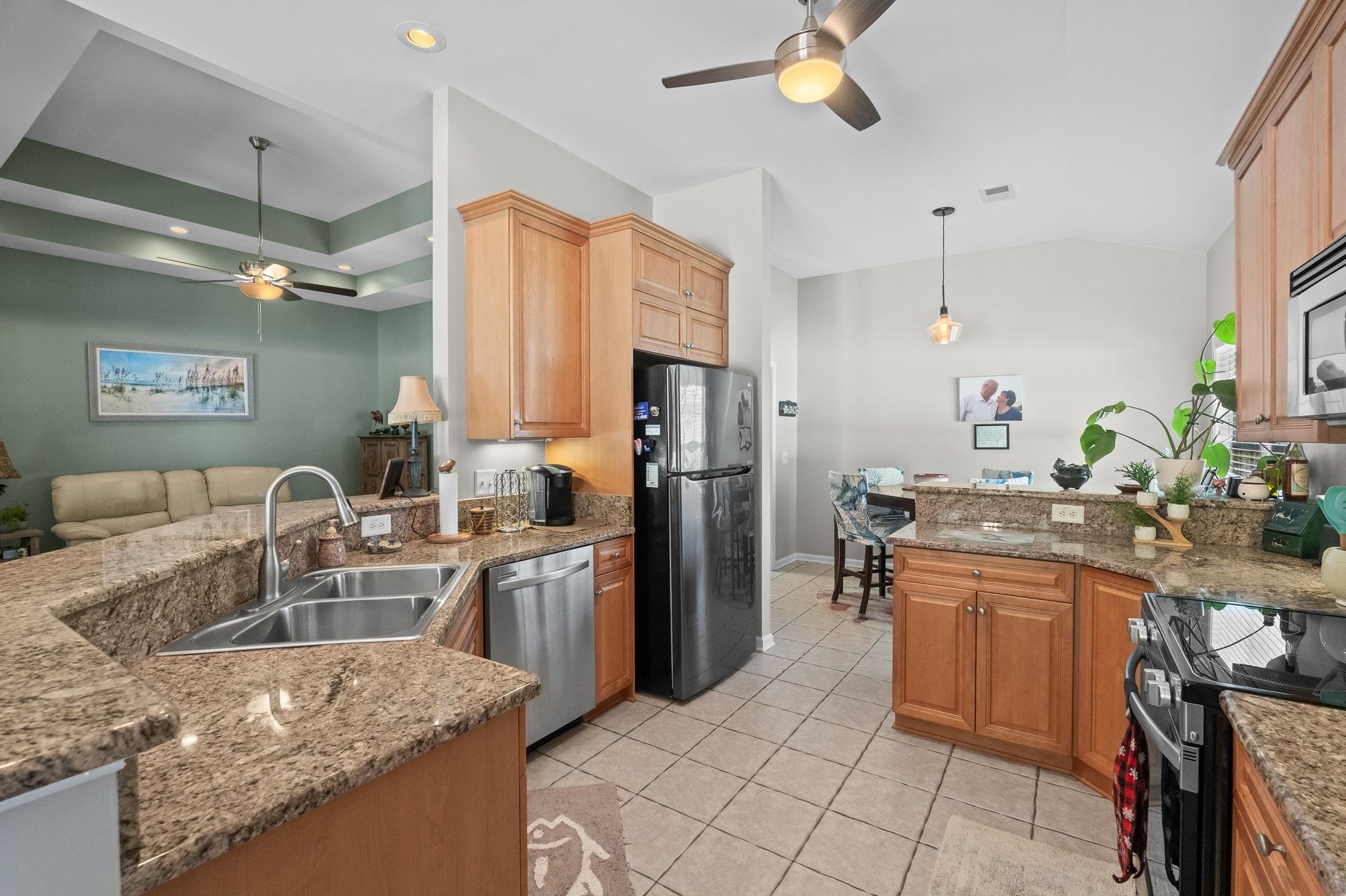 17 Passion Flower Court Murrells Inlet, SC 29576 - Photo 13 of 64